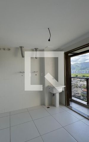 Apartamento à venda com 372m², 4 quartos e 4 vagas Apartamento à venda com 372m², 4 quartos e 4 vagasÁrea de Serviço