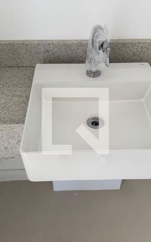 Apartamento à venda com 372m², 4 quartos e 4 vagas Apartamento à venda com 372m², 4 quartos e 4 vagasLavabo