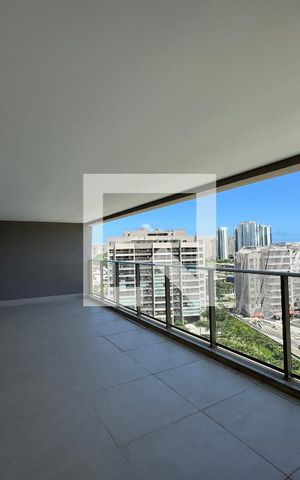 Apartamento à venda com 372m², 4 quartos e 4 vagas Apartamento à venda com 372m², 4 quartos e 4 vagasVaranda Suítes 2 e 3