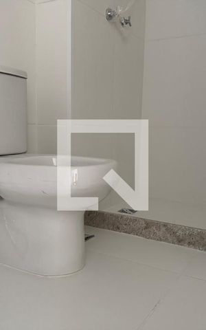 Apartamento à venda com 372m², 4 quartos e 4 vagas Apartamento à venda com 372m², 4 quartos e 4 vagasSuíte 1 - Banheiro