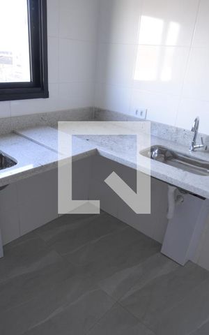 Apartamento à venda com 45m², 2 quartos e 1 vagaSala/ Cozinha/ Serviço