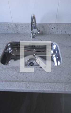Apartamento à venda com 45m², 2 quartos e 1 vagaSala/ Cozinha/ Serviço