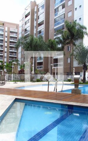 Apartamento para alugar com 233m², 3 quartos e 3 vagasÁrea Comum - Piscina