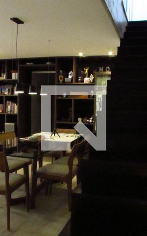 Apartamento para alugar com 233m², 3 quartos e 3 vagasSala