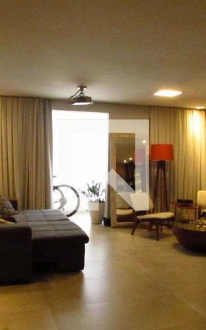 Apartamento para alugar com 233m², 3 quartos e 3 vagasSala