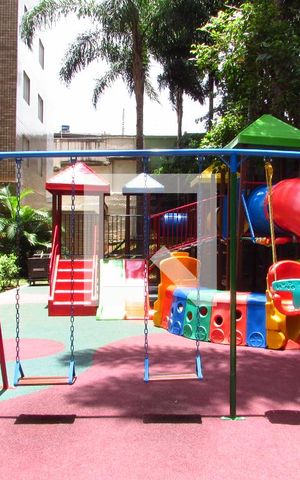 Apartamento para alugar com 233m², 3 quartos e 3 vagasÁrea comum - Playground