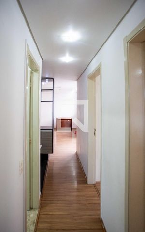 Apartamento à venda com 64m², 3 quartos e 1 vagaCorredor