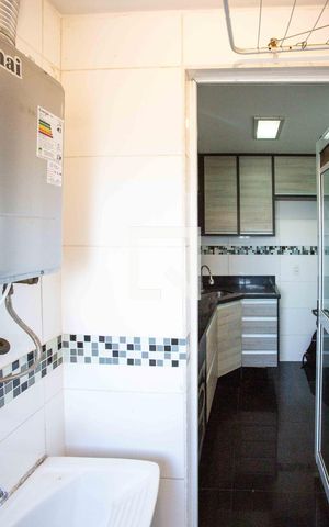 Apartamento à venda com 64m², 3 quartos e 1 vagaÁrea de Serviço