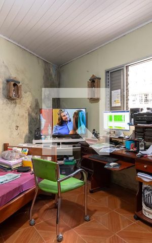 Casa à venda com 244m², 2 quartos e sem vagaQuarto 1