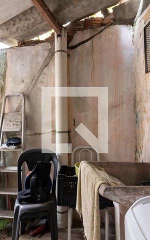 Casa à venda com 244m², 2 quartos e sem vagaÁrea de Serviço