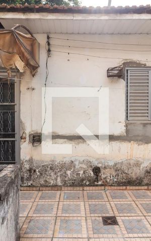 Casa à venda com 244m², 2 quartos e sem vagaQuintal