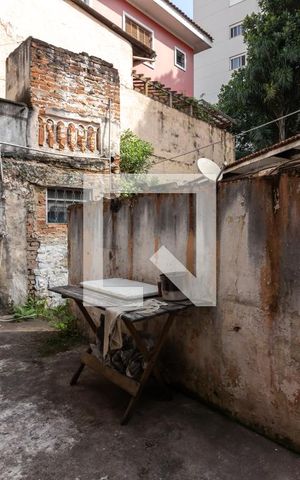 Casa à venda com 244m², 2 quartos e sem vagaQuintal