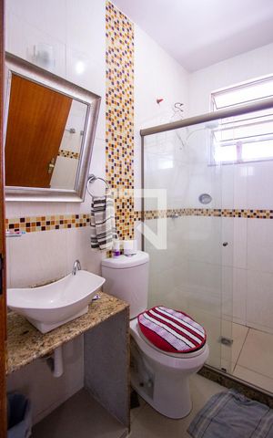 Casa para alugar com 600m², 3 quartos e 3 vagas Casa para alugar com 600m², 3 quartos e 3 vagasBanheiro 1