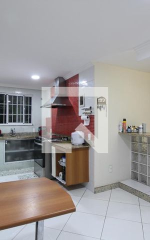 Casa de condomínio à venda com 700m², 5 quartos e 4 vagasCozinha