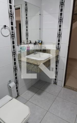 Casa de condomínio à venda com 700m², 5 quartos e 4 vagasBanheiro Social 2