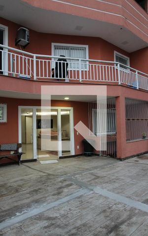 Casa de condomínio à venda com 700m², 5 quartos e 4 vagasSala - Varanda