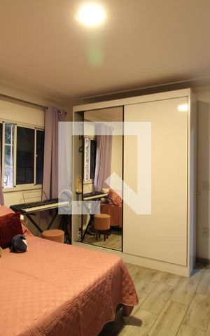 Casa de condomínio à venda com 700m², 5 quartos e 4 vagasQuarto 4 - Suíte