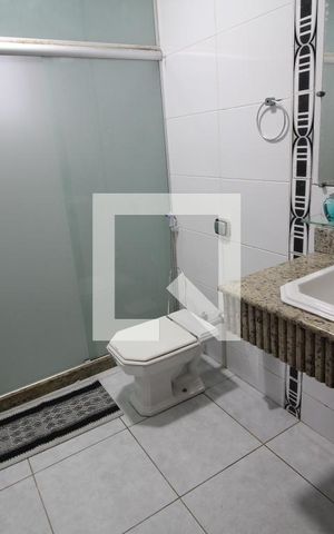 Casa de condomínio à venda com 700m², 5 quartos e 4 vagasBanheiro Social 2
