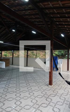 Casa de condomínio à venda com 700m², 5 quartos e 4 vagasTerraço