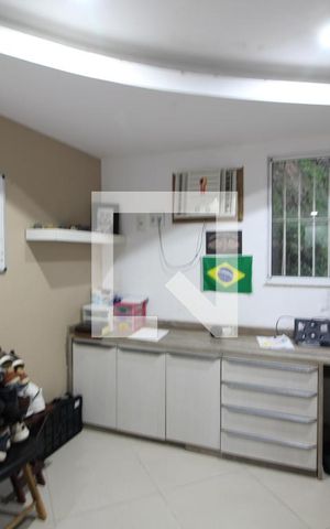 Casa de condomínio à venda com 700m², 5 quartos e 4 vagasQuarto 1