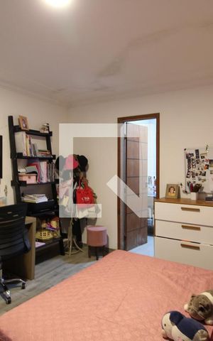 Casa de condomínio à venda com 700m², 5 quartos e 4 vagasQuarto 4 - Suíte