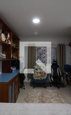 Casa de condomínio à venda com 700m², 5 quartos e 4 vagasQuarto 3