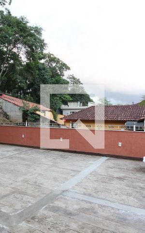 Casa de condomínio à venda com 700m², 5 quartos e 4 vagasSala - Varanda