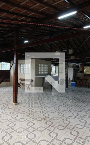 Casa de condomínio à venda com 700m², 5 quartos e 4 vagasTerraço