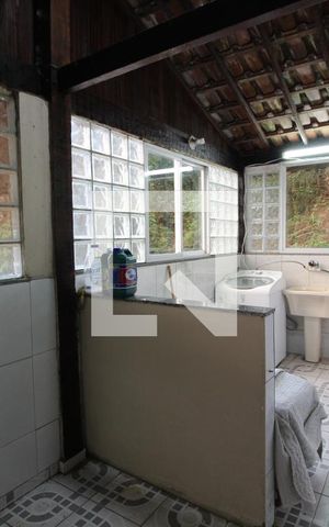 Casa de condomínio à venda com 700m², 5 quartos e 4 vagasÁrea de Serviço 2