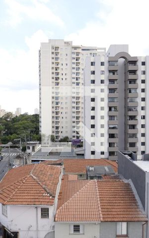 Apartamento à venda com 37m², 1 quarto e 1 vagaVista