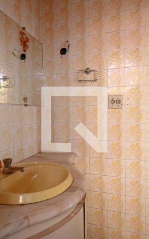 Casa à venda com 200m², 5 quartos e 2 vagasLavabo da Sala de Estar