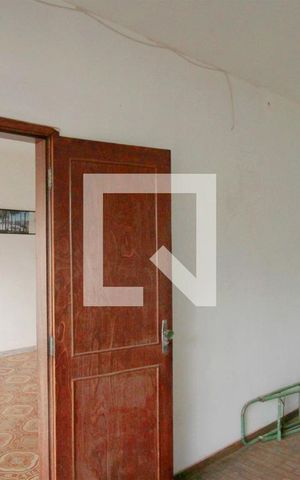 Casa à venda com 200m², 5 quartos e 2 vagasQuarto 5