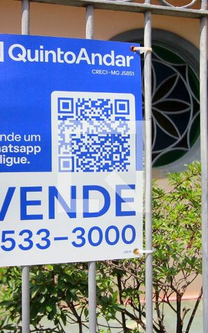 Casa à venda com 200m², 5 quartos e 2 vagasPlaca