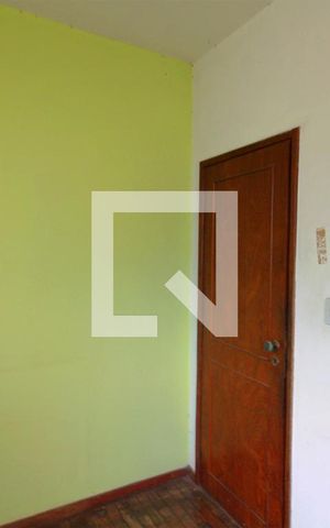Casa à venda com 200m², 5 quartos e 2 vagasQuarto 2
