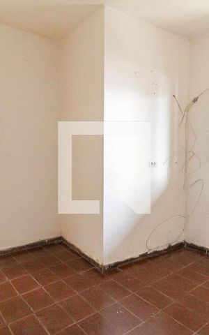 Casa à venda com 60m², 1 quarto e sem vaga Casa à venda com 60m², 1 quarto e sem vagaQuarto