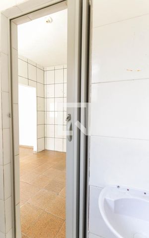 Casa à venda com 60m², 1 quarto e sem vaga Casa à venda com 60m², 1 quarto e sem vagaBanheiro