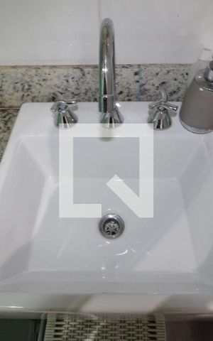 Apartamento à venda com 90m², 3 quartos e 2 vagasÁrea de Serviço - Banheiro