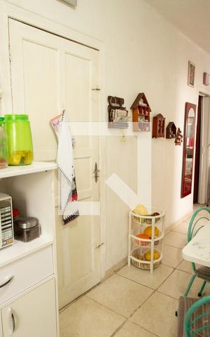 Casa à venda com 60m², 2 quartos e sem vaga Casa à venda com 60m², 2 quartos e sem vagaCOZINHA
