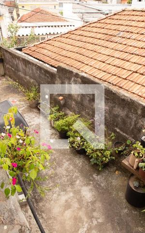 Casa à venda com 60m², 2 quartos e sem vaga Casa à venda com 60m², 2 quartos e sem vagaQUINTAL