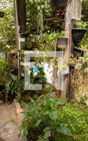 Casa à venda com 60m², 2 quartos e sem vaga Casa à venda com 60m², 2 quartos e sem vagaQUINTAL