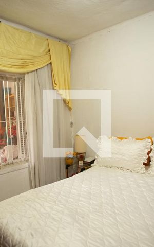 Casa à venda com 60m², 2 quartos e sem vaga Casa à venda com 60m², 2 quartos e sem vagaQUARTO 1