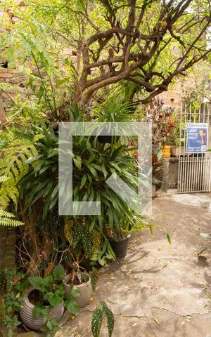 Casa à venda com 60m², 2 quartos e sem vaga Casa à venda com 60m², 2 quartos e sem vagaVARANDA