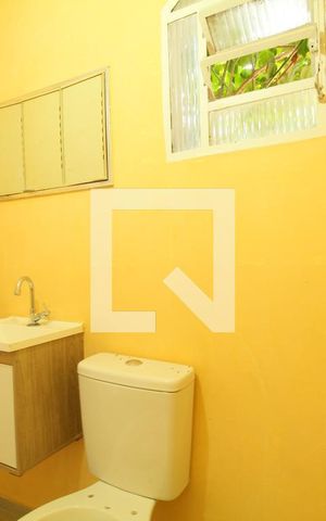 Casa para alugar com 50m², 1 quarto e sem vagaBanheiro