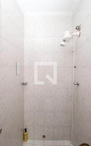 Casa à venda com 280m², 4 quartos e 5 vagasBanheiro de serviço