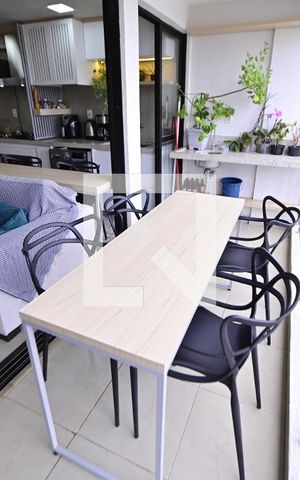 Apartamento à venda com 60m², 2 quartos e 2 vagasVaranda gourmet