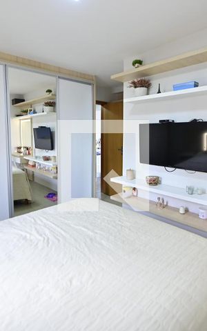 Apartamento à venda com 60m², 2 quartos e 2 vagasQuarto 2