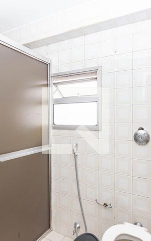 Apartamento para alugar com 48m², 1 quarto e 1 vaga Apartamento para alugar com 48m², 1 quarto e 1 vagaBanheiro