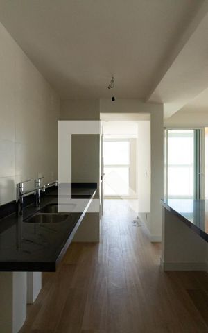Apartamento à venda com 140m², 3 quartos e 2 vagas Apartamento à venda com 140m², 3 quartos e 2 vagasDetalhe da cozinha