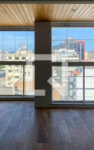 Apartamento à venda com 140m², 3 quartos e 2 vagas Apartamento à venda com 140m², 3 quartos e 2 vagasSala