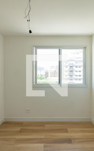 Apartamento à venda com 140m², 3 quartos e 2 vagas Apartamento à venda com 140m², 3 quartos e 2 vagasSuíte 1